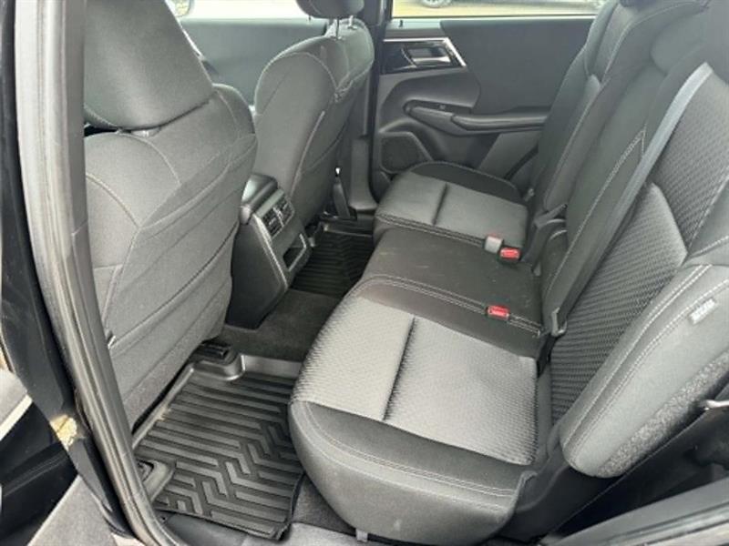 mitsubishi Outlander 2022 - 12