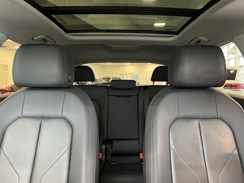 audi Q3 2020 - 9