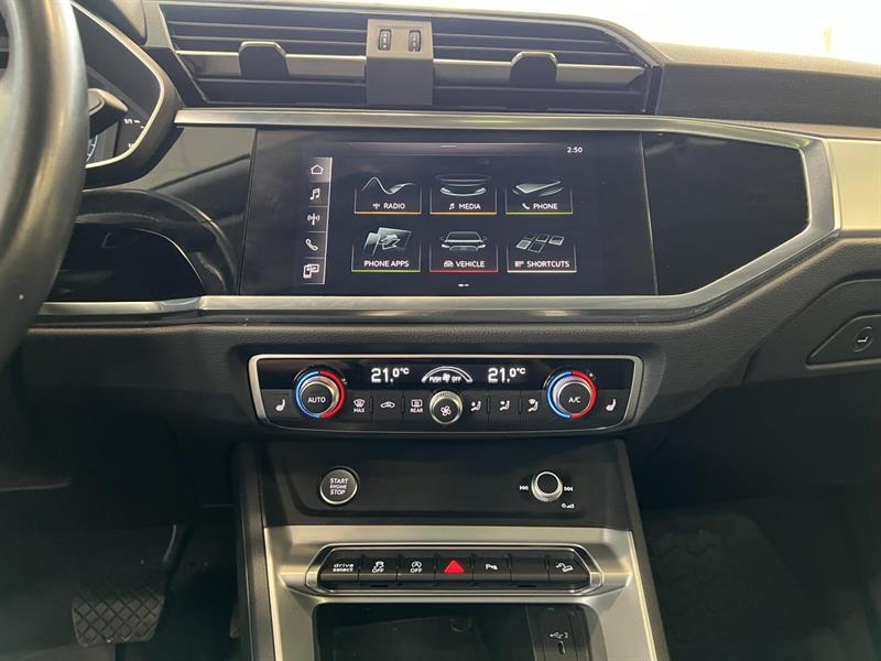audi Q3 2020 - 13