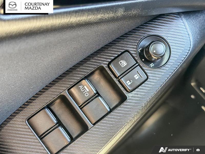 mazda Mazda3 2014 - 24