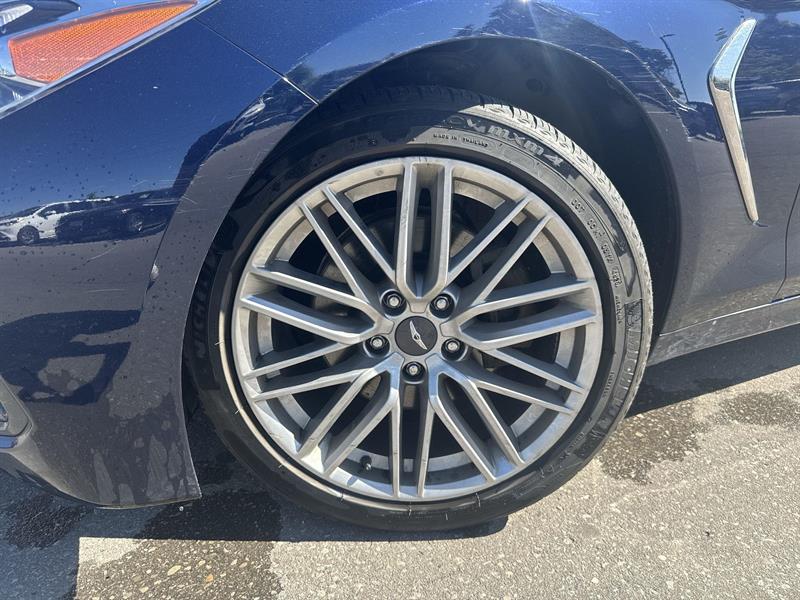 genesis G70 2021 - 12