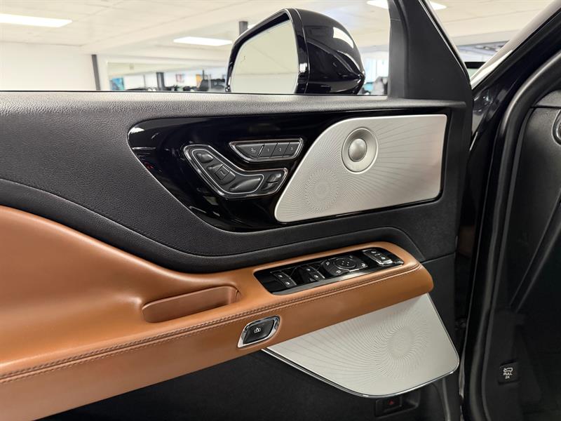 lincoln Aviator 2022 - 14