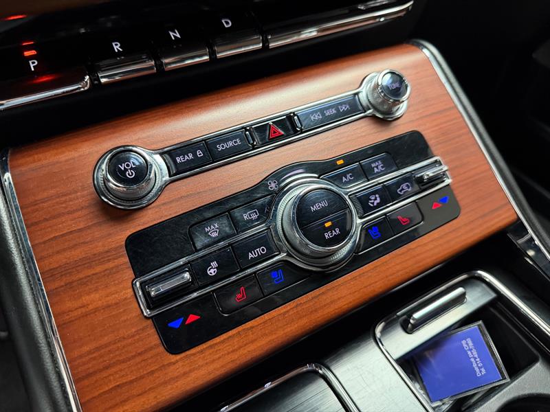 lincoln Aviator 2022 - 21