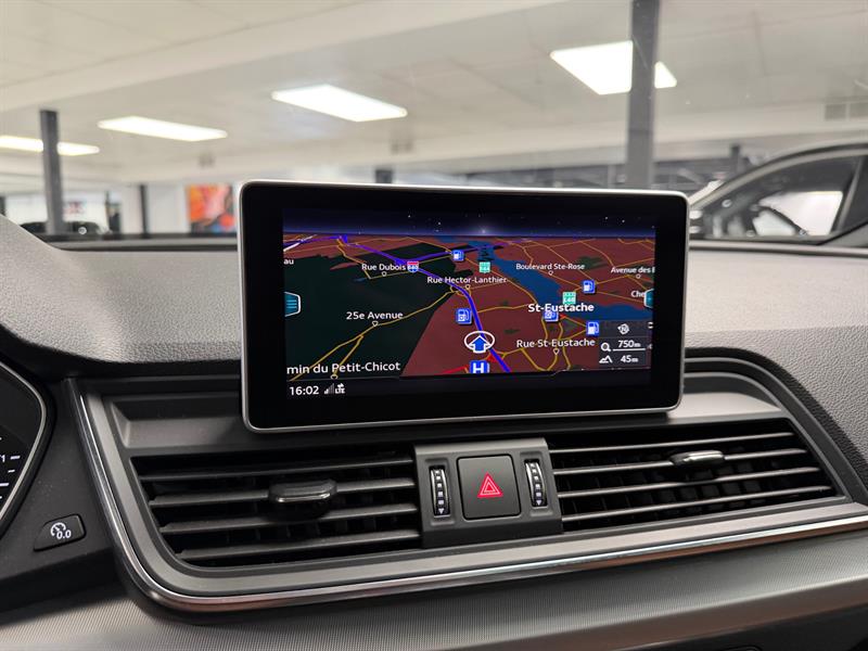 audi Q5 2019 - 16