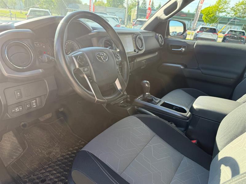 toyota Tacoma 2023 - 12