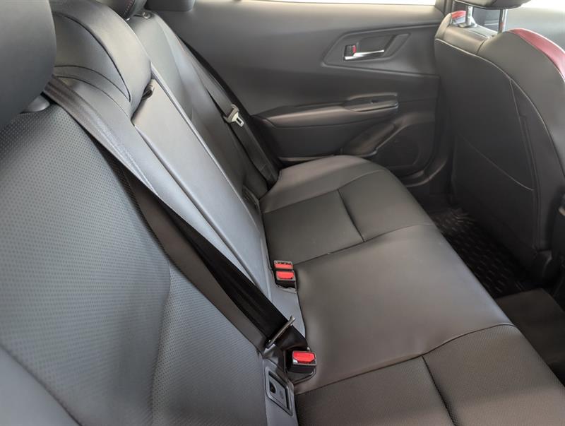 toyota Prius Plug-In Hybrid 2025 - 7