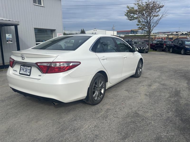 toyota Camry 2015 - 6