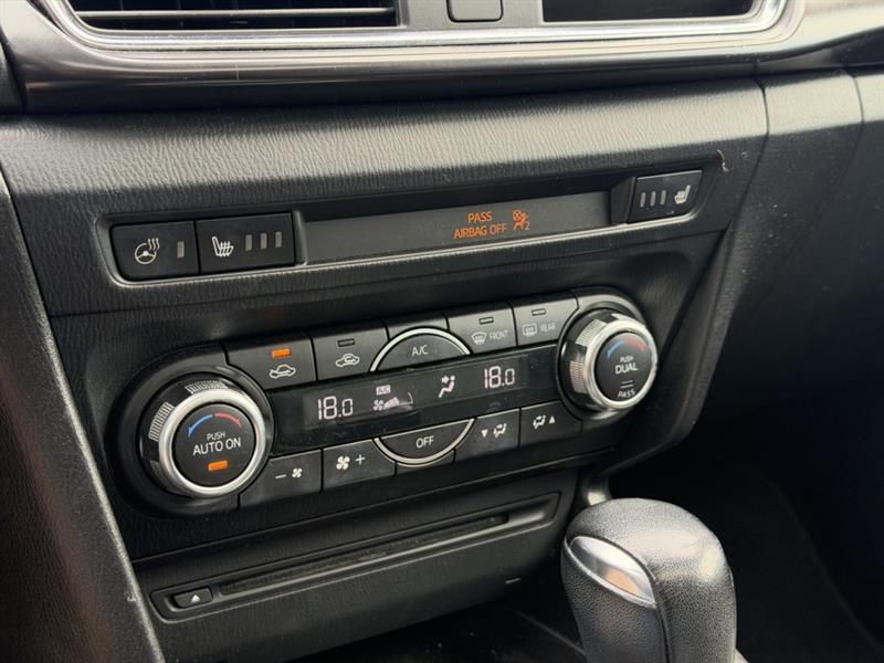 mazda Mazda3 Sport 2018 - 8