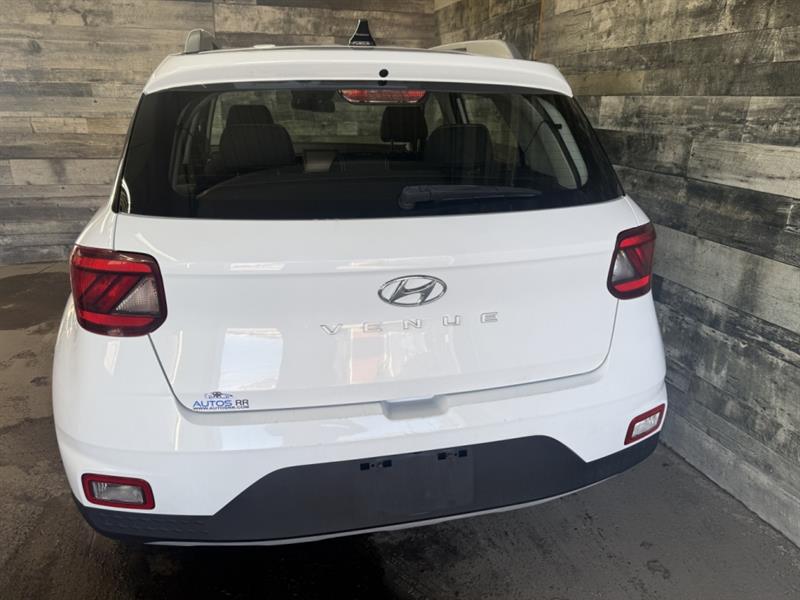 hyundai Venue 2021 - 15