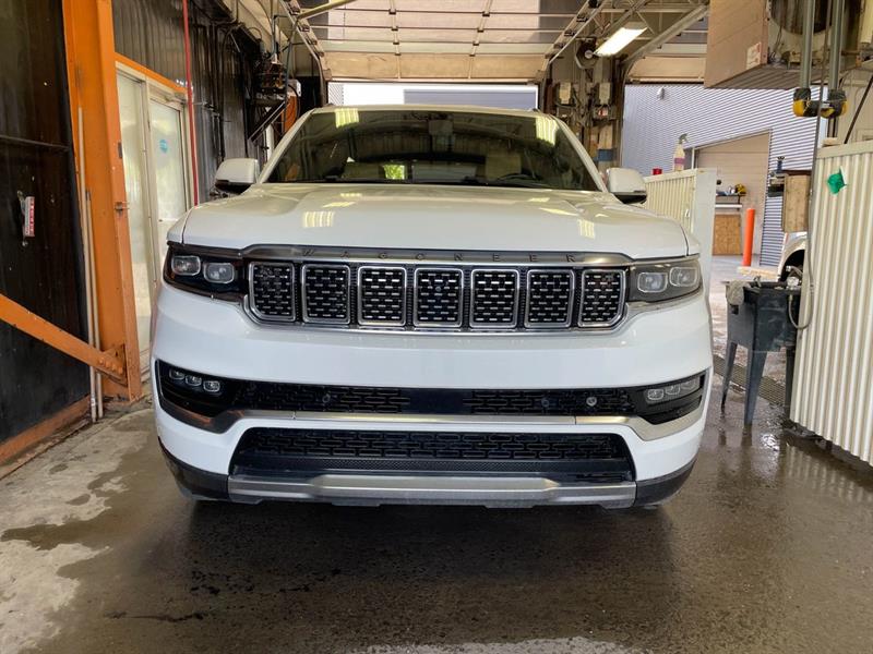 jeep Grand Wagoneer 2022 - 5