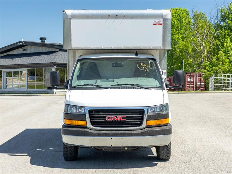 gmc Savana Commercial Cutaway 2025 - 4