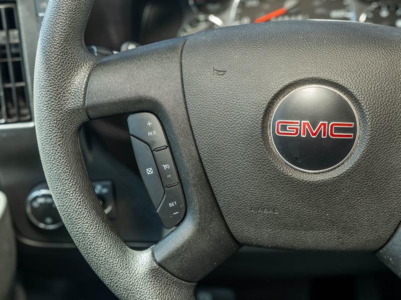 gmc Savana Commercial Cutaway 2025 - 12