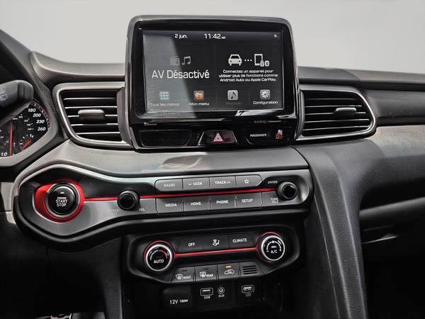 hyundai Veloster 2020 - 16