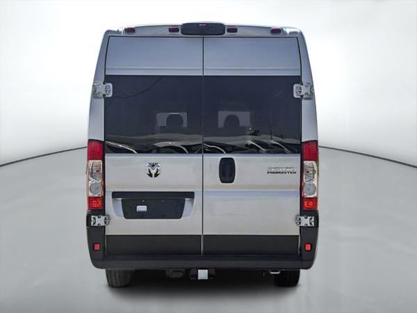ram ProMaster fourgon vitré 2025 - 4