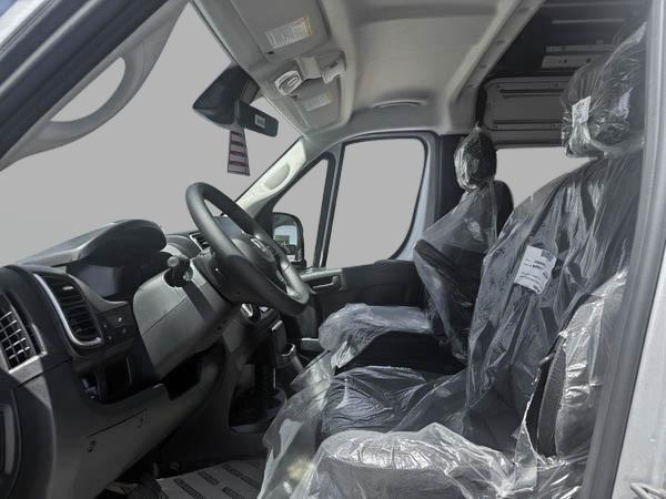 ram ProMaster fourgon vitré 2025 - 10