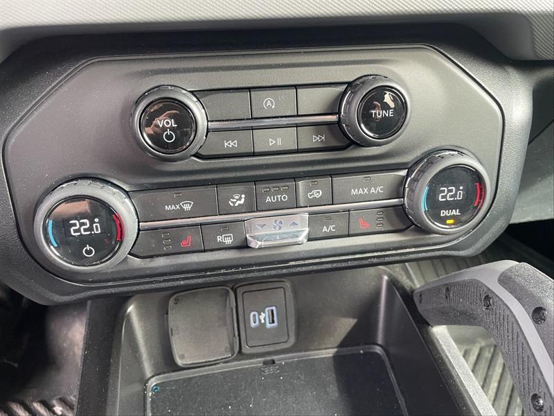 ford Bronco 2021 - 12