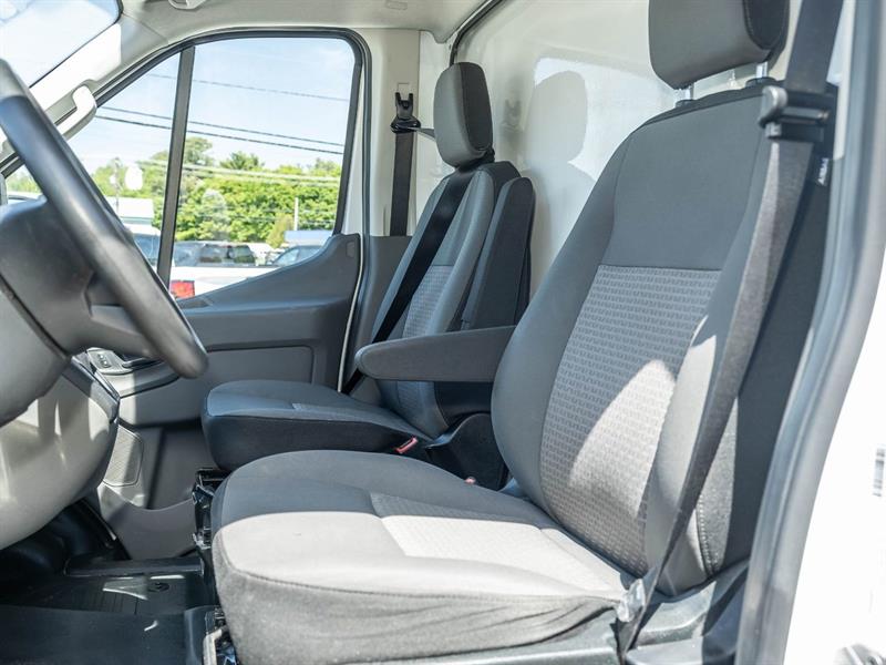 ford Transit Cutaway 2025 - 10