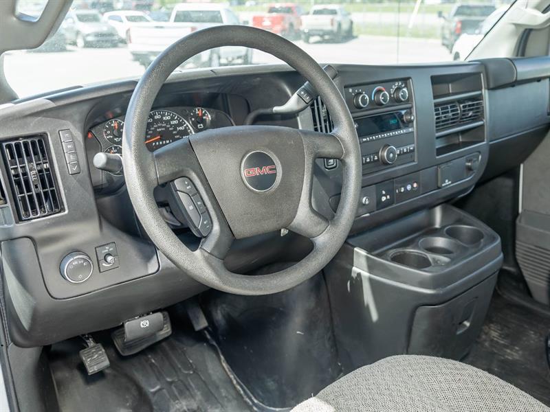gmc Savana Commercial Cutaway 2025 - 2