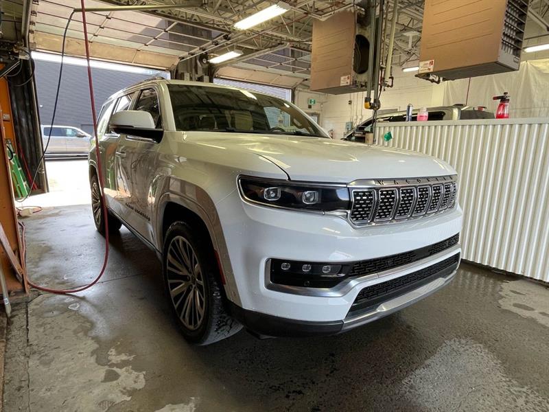 jeep Grand Wagoneer 2022 - 10