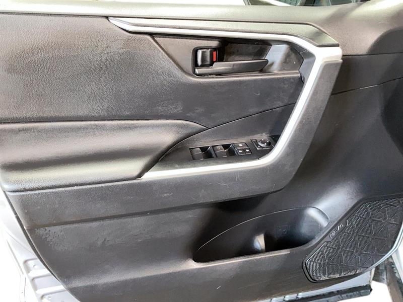 toyota RAV4 2022 - 9