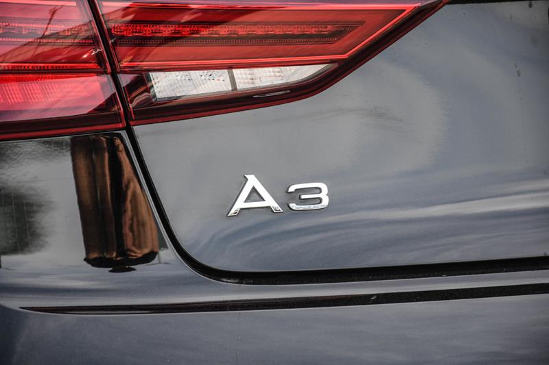 audi A3 Cabriolet 2018 - 23