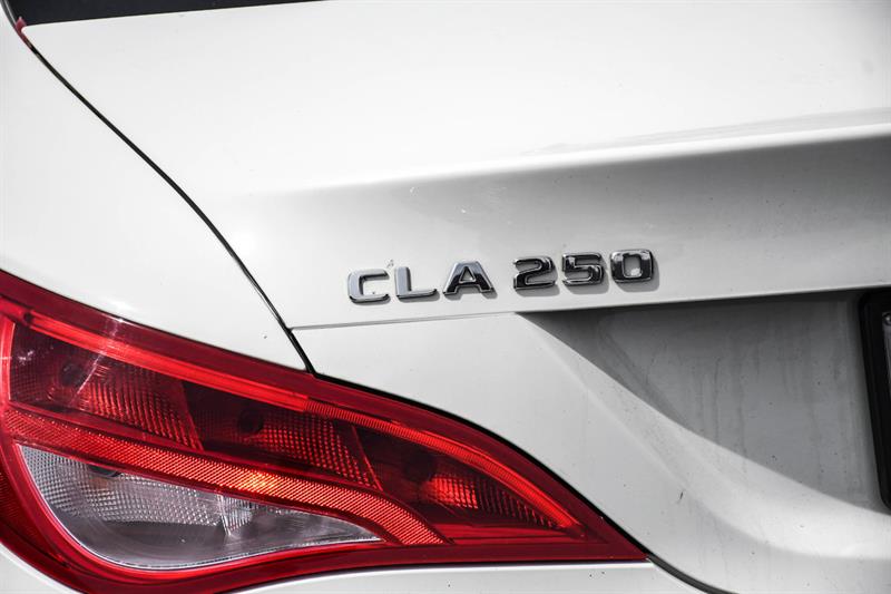 mercedes-benz CLA250 2018 - 30