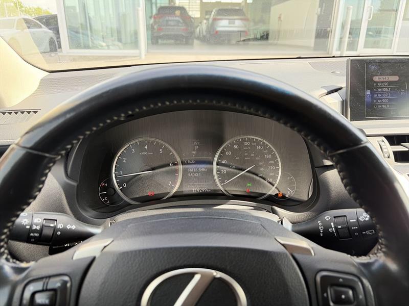 lexus NX 200t 2017 - 23