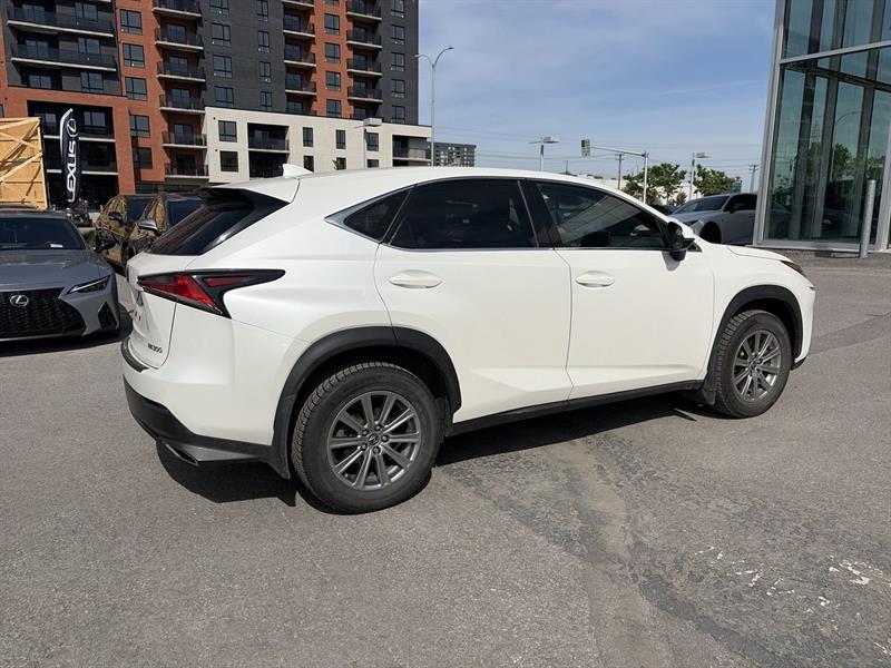lexus NX 300 2021 - 15