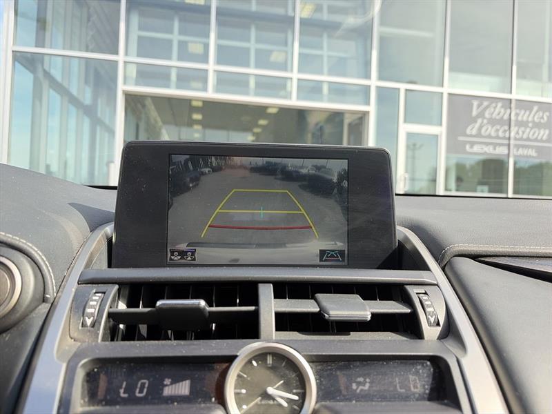 lexus NX 300 2021 - 22