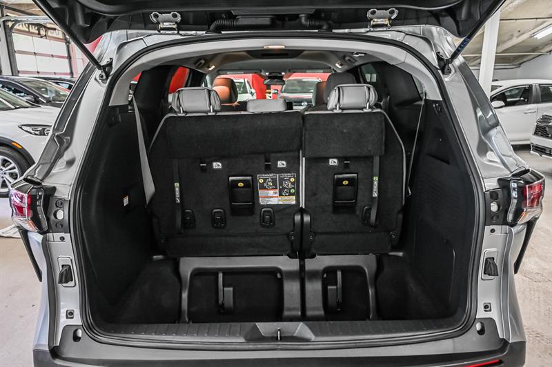 toyota Sienna 2025 - 16