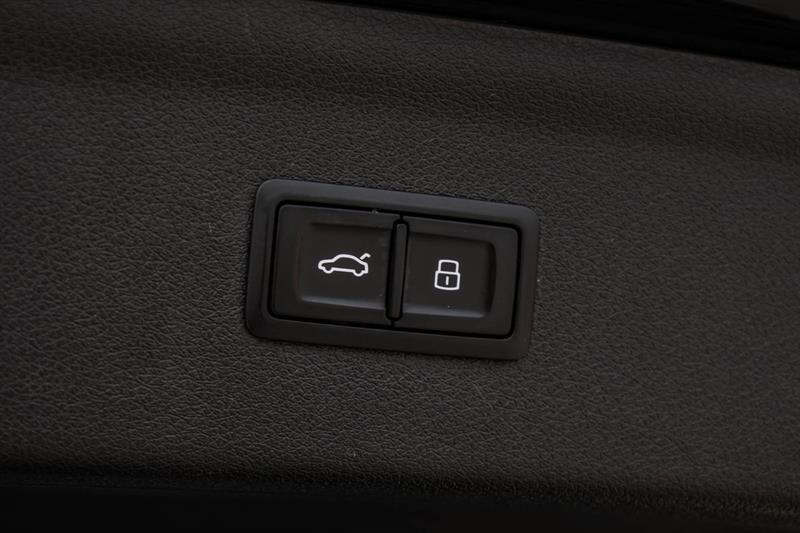 audi Q3 2017 - 16