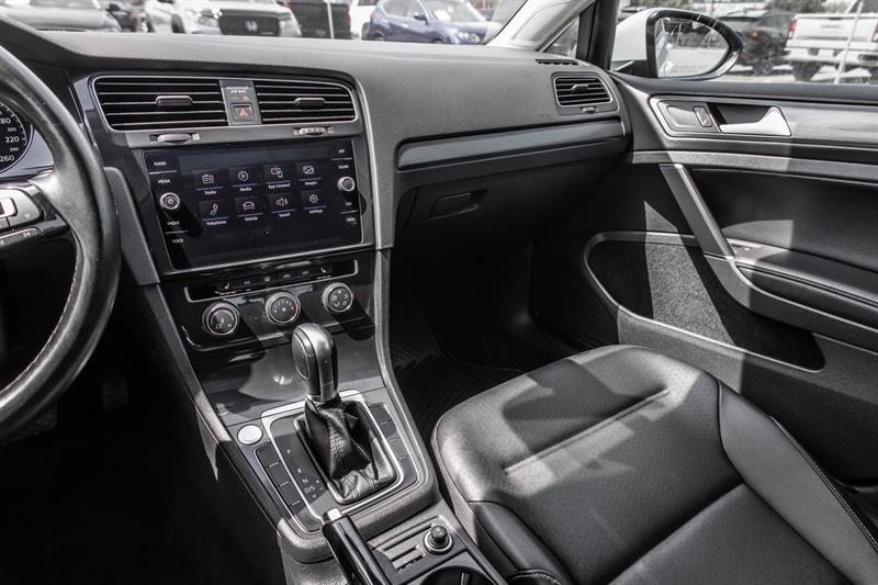 volkswagen Golf 2018 - 23