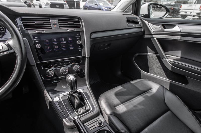volkswagen Golf 2018 - 24