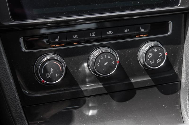 volkswagen Golf 2018 - 26