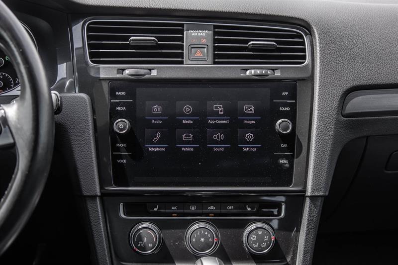volkswagen Golf 2018 - 33