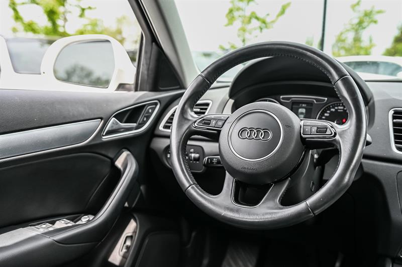 audi Q3 2018 - 24