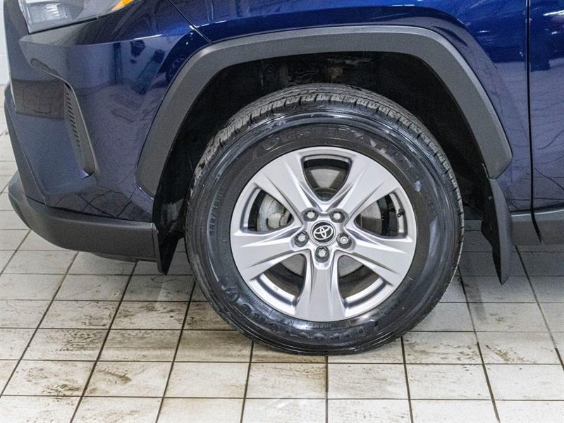 toyota RAV4 XLE 2022 - 35