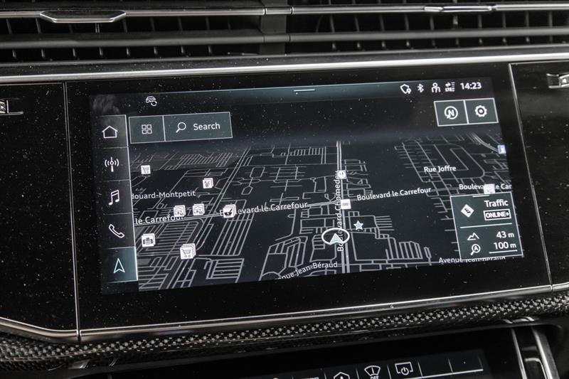 audi SQ8 2022 - 30