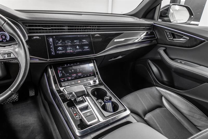 audi Q8 2023 - 24