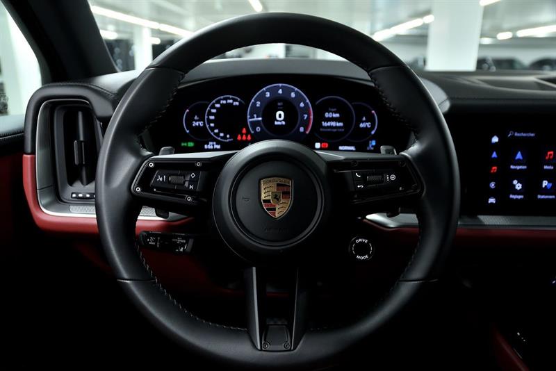 porsche Cayenne 2025 - 12