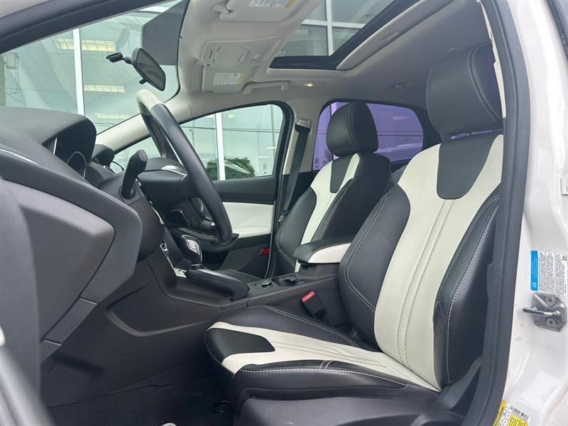 ford Focus 2013 - 11
