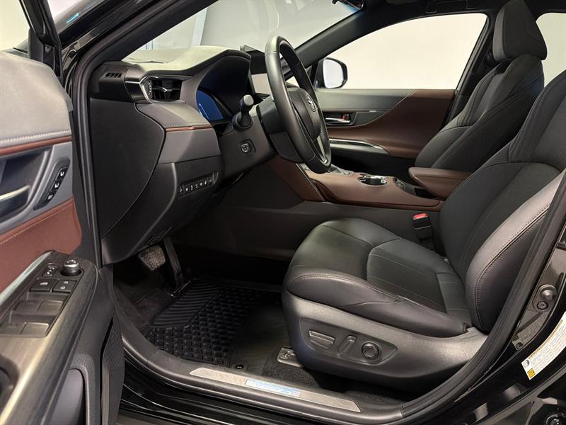 toyota VENZA HYBRID 2024 - 14