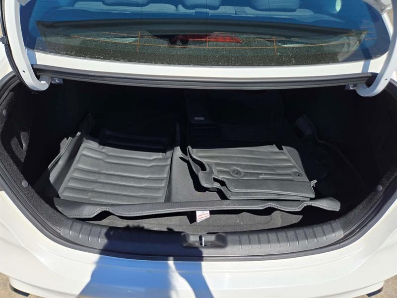 kia Forte 2023 - 19