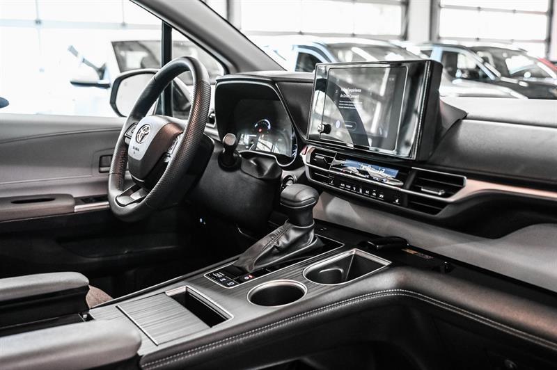 toyota Sienna 2025 - 35