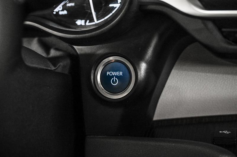 2022 Toyota Sienna - Image 24