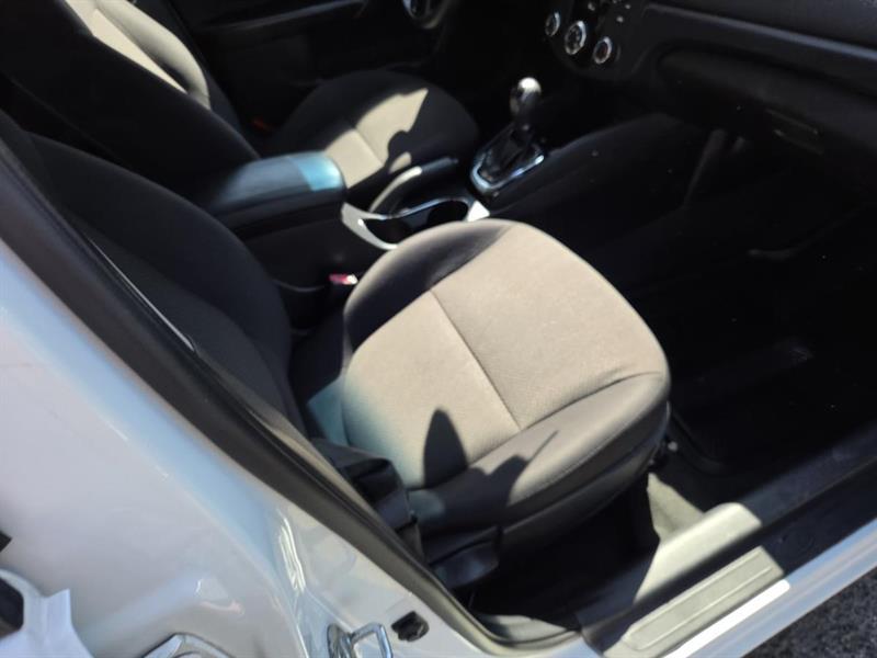 kia Forte 2012 - 11