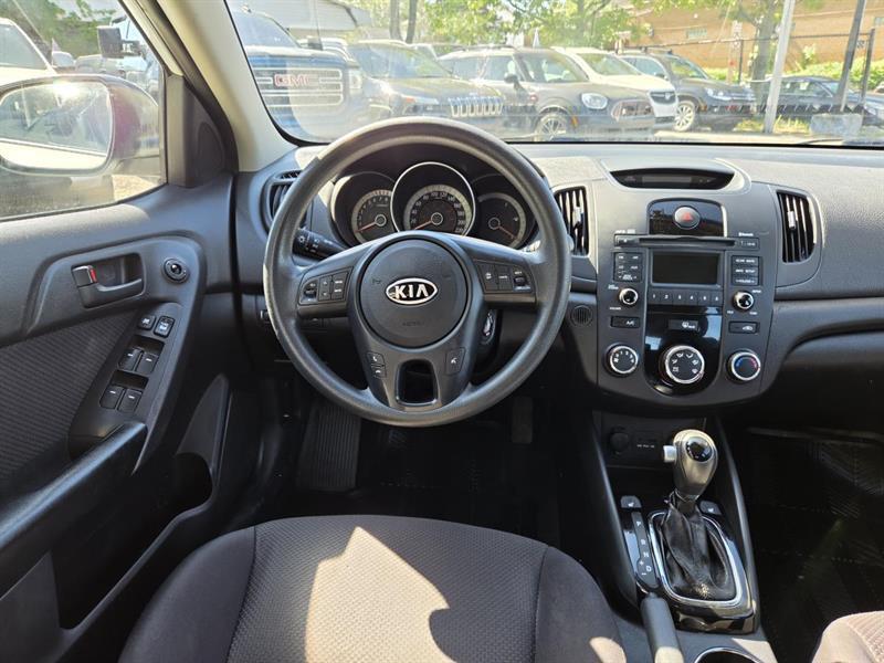 kia Forte 2012 - 16