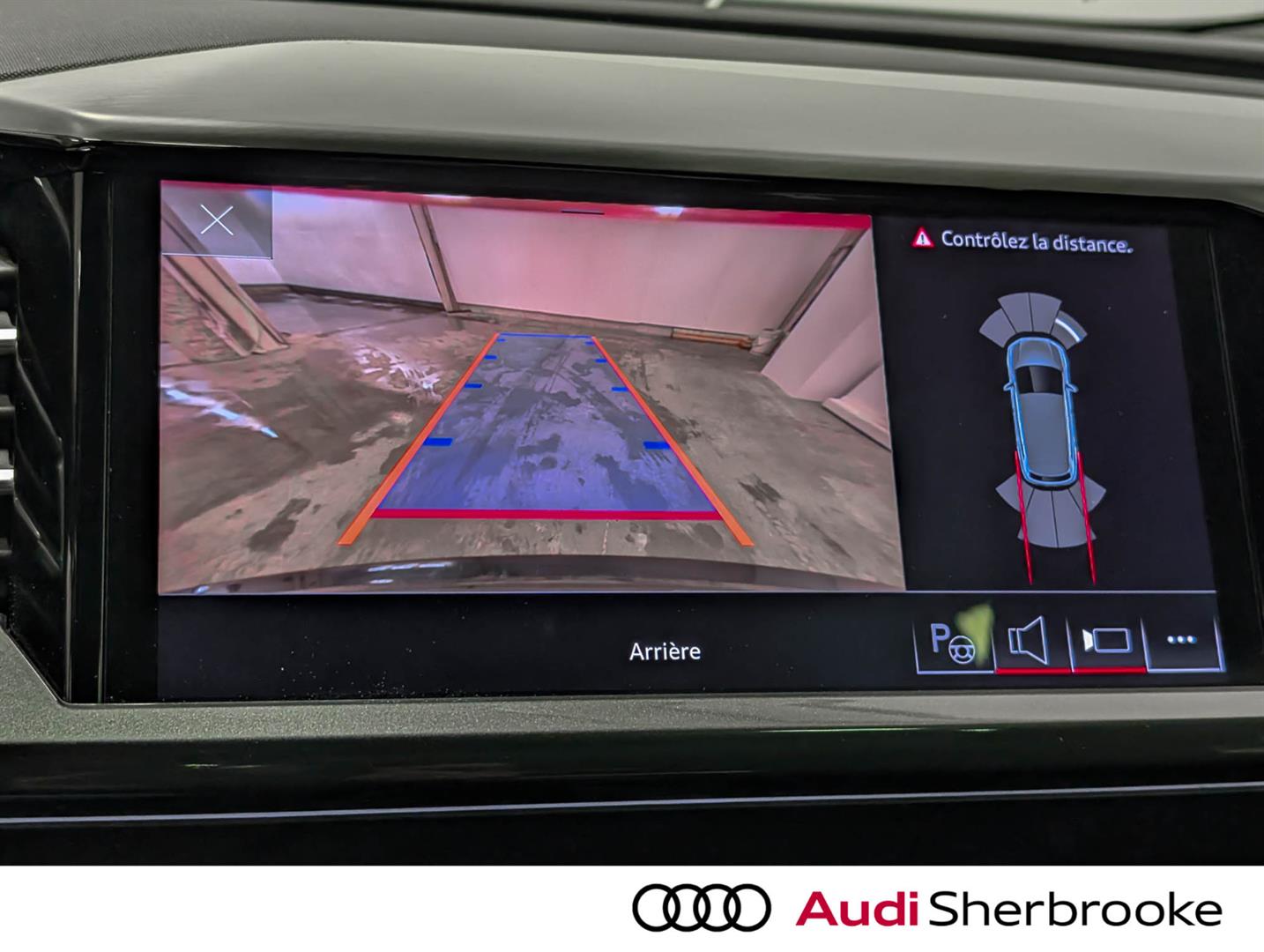 audi Q4 e-tron 2023 - 15