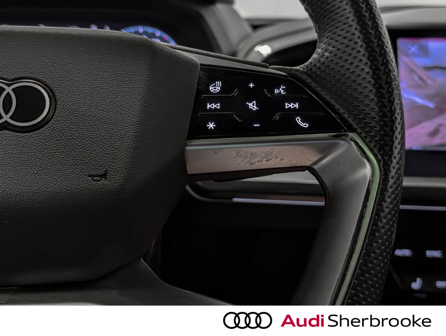 audi Q4 e-tron 2023 - 18