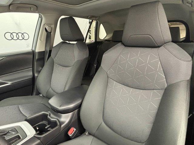 toyota RAV4 2025 - 13